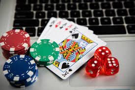 Roda Crazy Time dengan bonus multiplier di studio bigklik